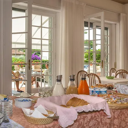 Edera Hotel 4*