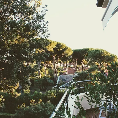 Edera 4* Марина-ди-Пьетрасанта