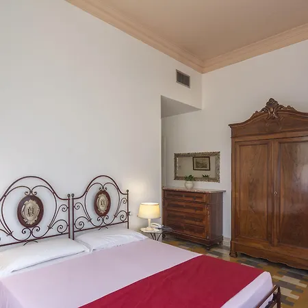 Edera Отель Марина-ди-Пьетрасанта