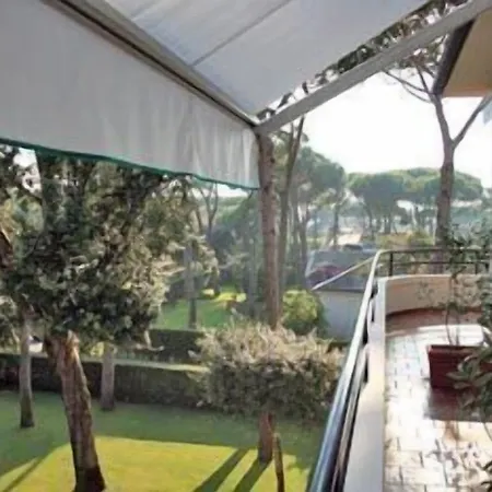 Edera Марина-ди-Пьетрасанта