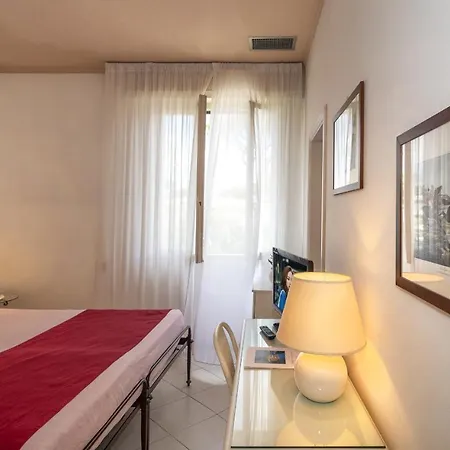 Edera Hotel